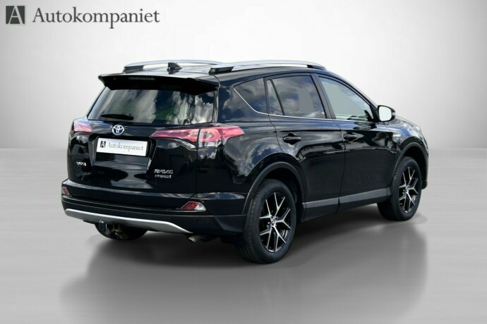 toyota-rav4-elektrisitetbensin-2016-big-4