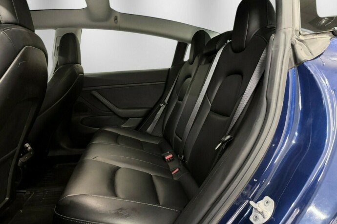 tesla-model-3-elektrisitet-2019-big-28