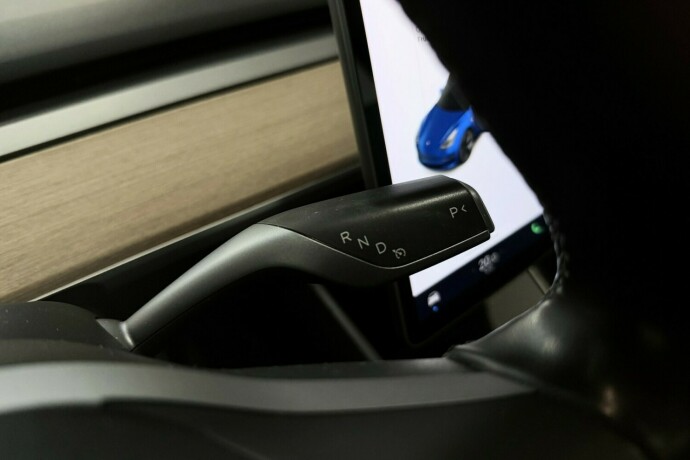 tesla-model-3-elektrisitet-2019-big-15