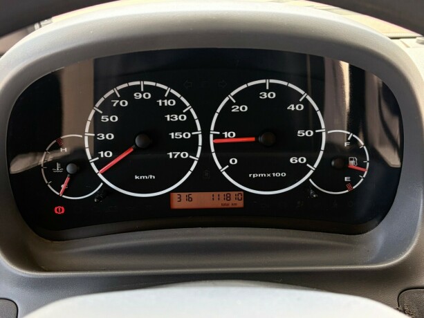 sunlight-alkove-dobbelseng-bak-vanlig-f248rerkort-truma-kombi-god-nyttelast-diesel-2007-big-19
