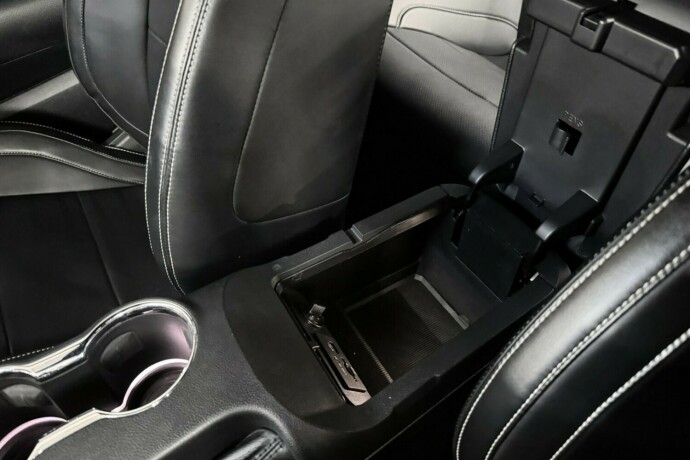 ford-mustang-bensin-2015-big-29