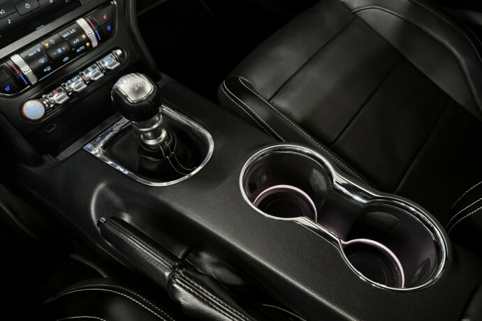 ford-mustang-bensin-2015-big-27