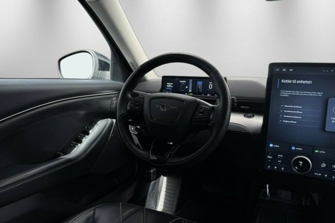 ford-mustang-mach-e-elektrisitet-2021-big-16