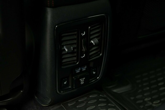 dodge-durango-bensin-2017-big-54