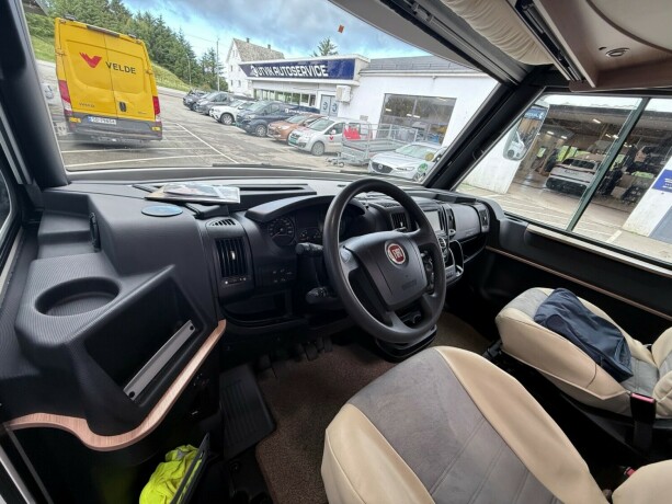 pilote-g740c-diesel-2015-big-15