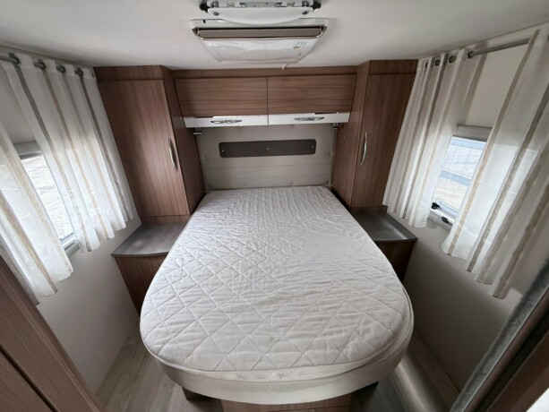 pilote-g740c-diesel-2015-big-34