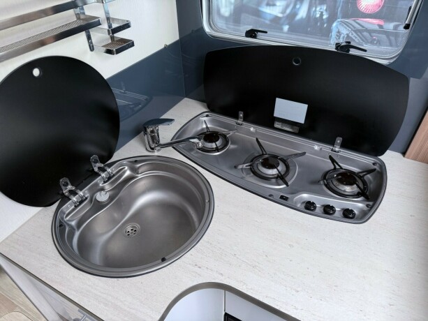 pilote-g740c-diesel-2015-big-27