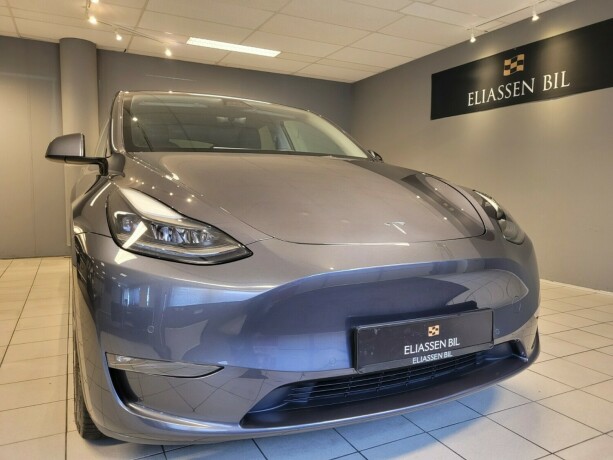 tesla-model-y-elektrisitet-2022-big-8