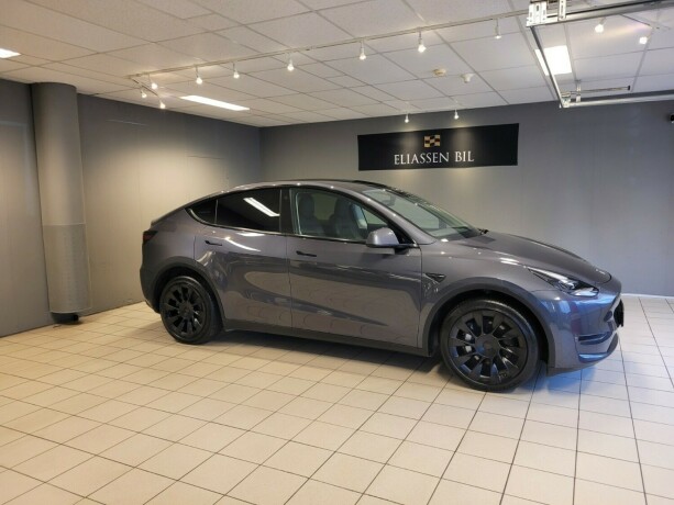 tesla-model-y-elektrisitet-2022-big-2