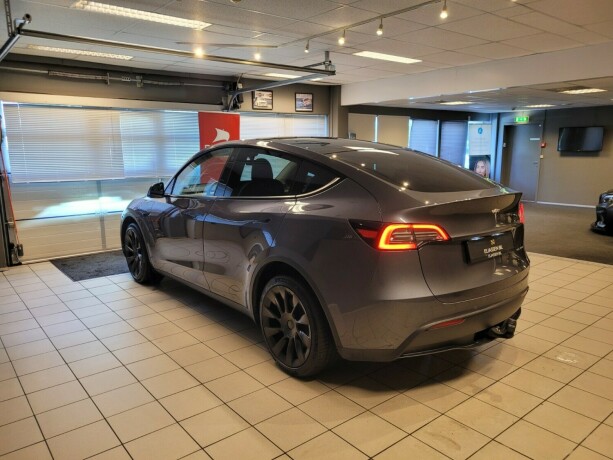 tesla-model-y-elektrisitet-2022-big-6