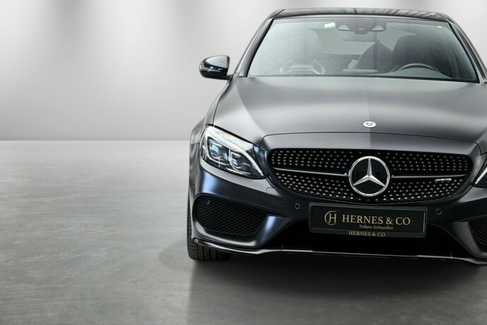 mercedes-benz-c43-bensin-2017-big-43