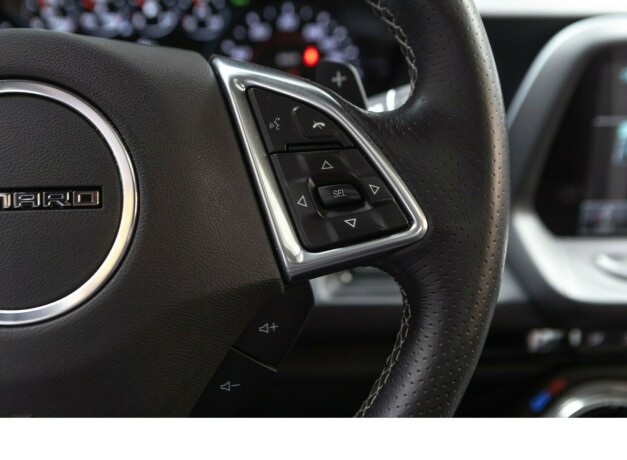 chevrolet-camaro-bensin-2016-big-18