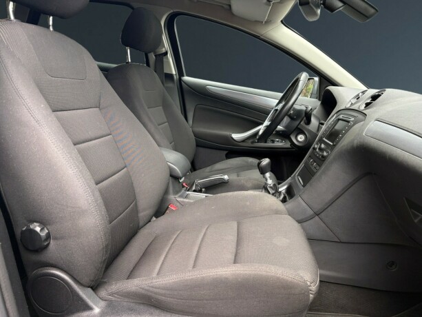 ford-mondeo-diesel-2012-big-12