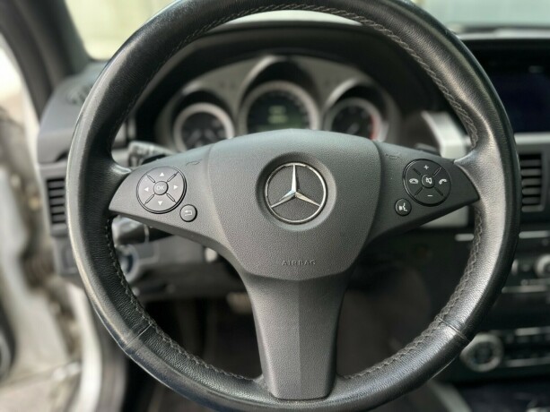 mercedes-benz-glk320-diesel-2009-big-29