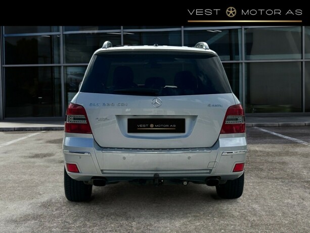 mercedes-benz-glk320-diesel-2009-big-5