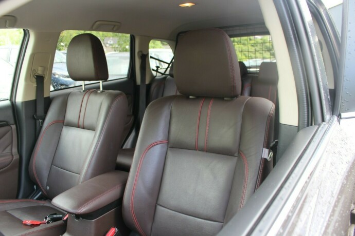 mitsubishi-outlander-elektrisitetbensin-2018-big-9