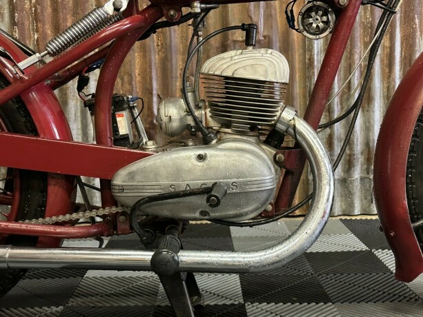 andre-tempo-standard-bensin-1953-big-11