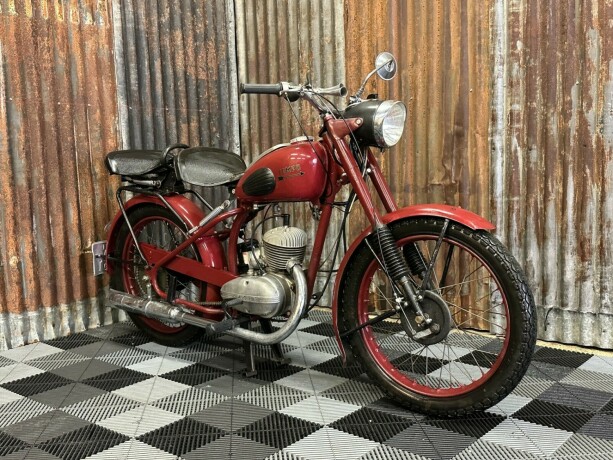 andre-tempo-standard-bensin-1953-big-0