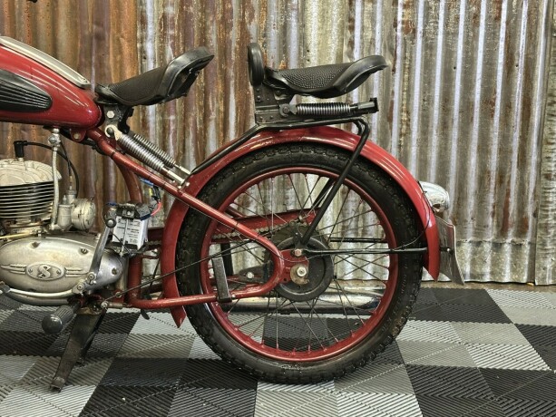 andre-tempo-standard-bensin-1953-big-15