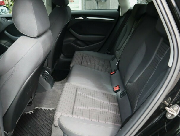 audi-a3-elektrisitetbensin-2015-big-16