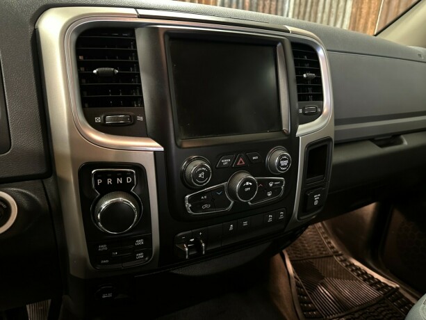 ram-1500-diesel-2015-big-29