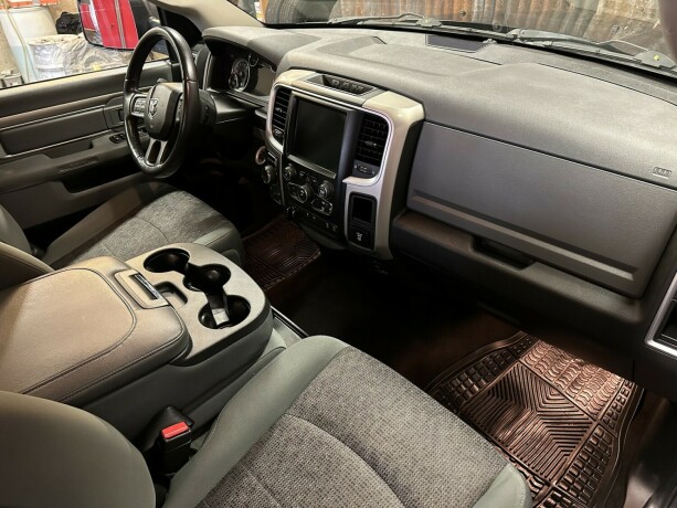 ram-1500-diesel-2015-big-32