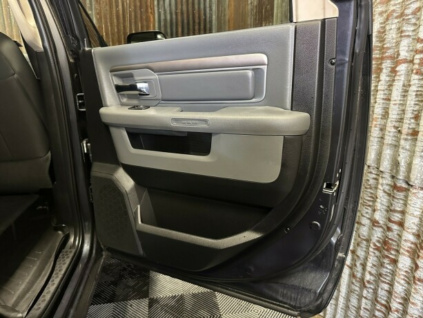 ram-1500-diesel-2015-big-36