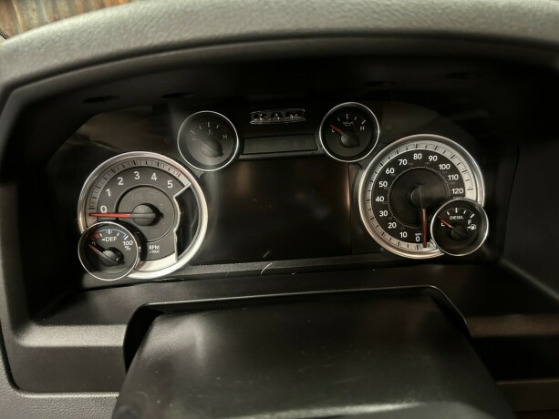 ram-1500-diesel-2015-big-26