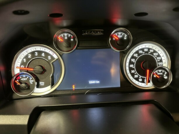 ram-1500-diesel-2015-big-27