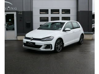 Volkswagen | Golf | Elektrisitet+bensin | 2018