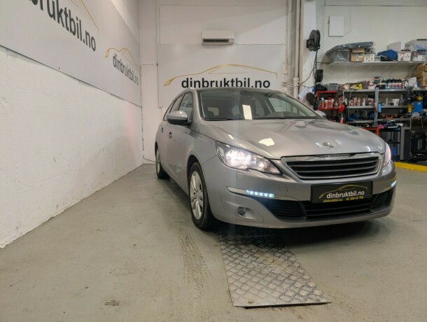 peugeot-308-diesel-2016-big-2