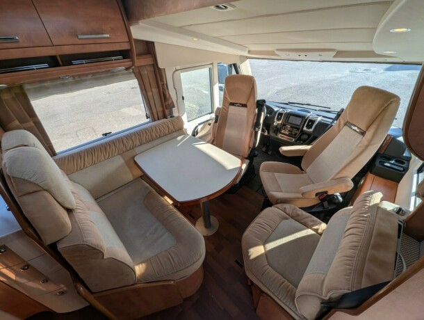 carthago-chic-c-line-i-50-diesel-2013-big-36