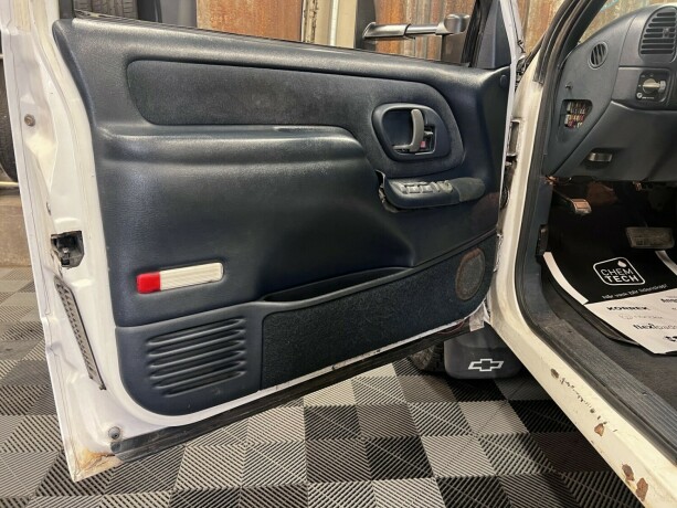 gmc-sierra-diesel-1995-big-26