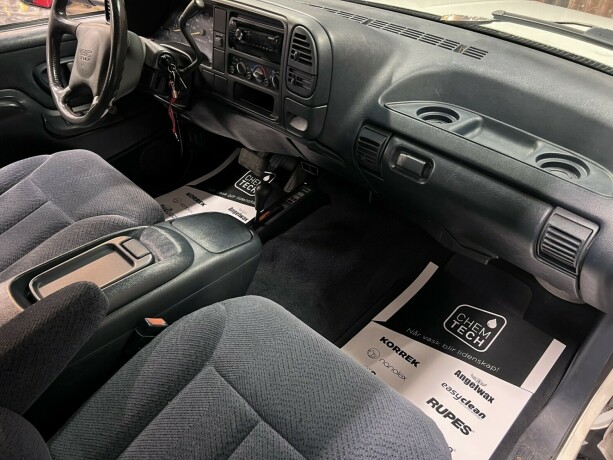gmc-sierra-diesel-1995-big-35