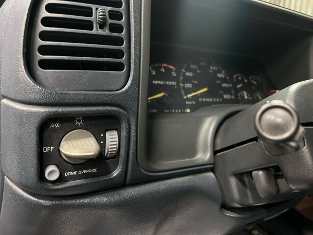 gmc-sierra-diesel-1995-big-30