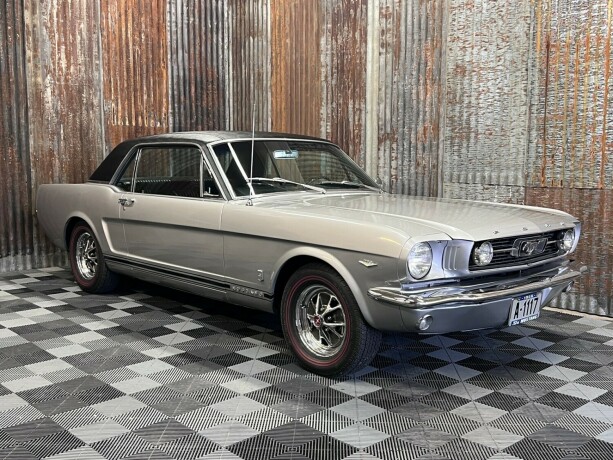 ford-mustang-bensin-1966-big-0