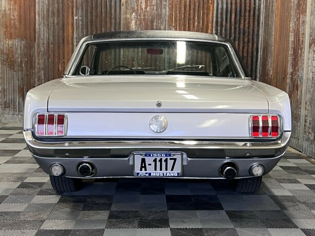 ford-mustang-bensin-1966-big-17