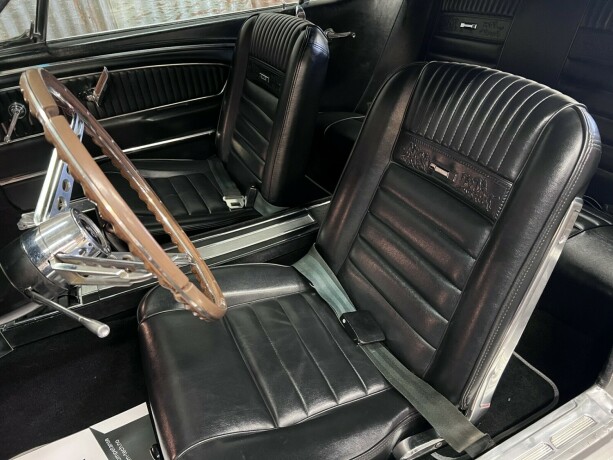 ford-mustang-bensin-1966-big-20