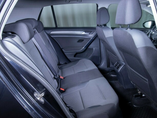 volkswagen-golf-diesel-2014-big-50