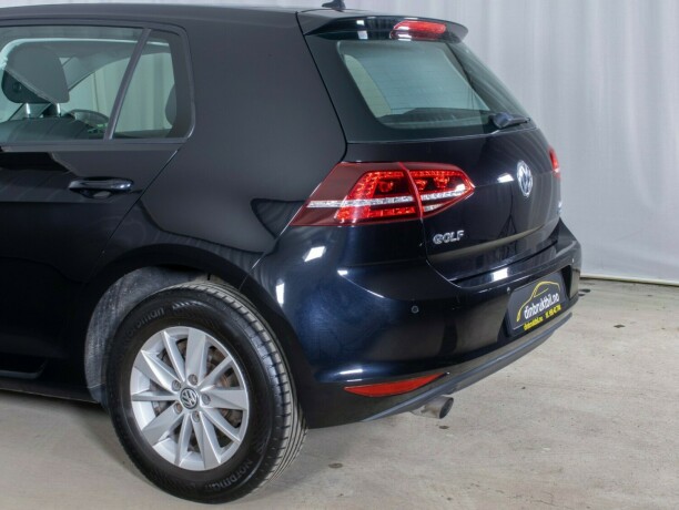 volkswagen-golf-diesel-2014-big-8