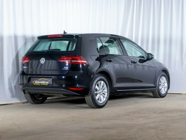 volkswagen-golf-diesel-2014-big-6