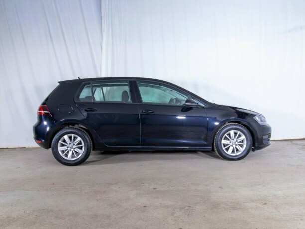 volkswagen-golf-diesel-2014-big-5