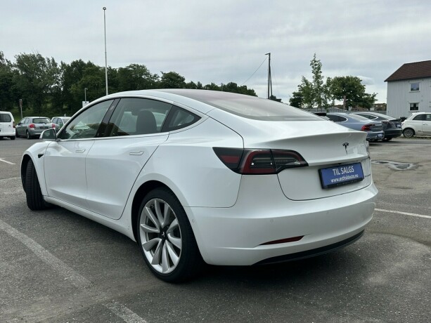 tesla-model-3-elektrisitet-2019-big-4