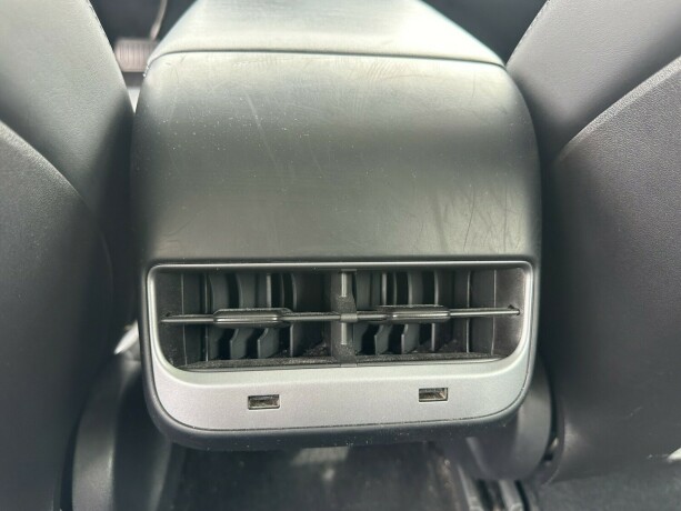 tesla-model-3-elektrisitet-2019-big-9