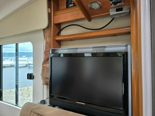 carthago-chic-c-line-i-50-diesel-2013-big-57
