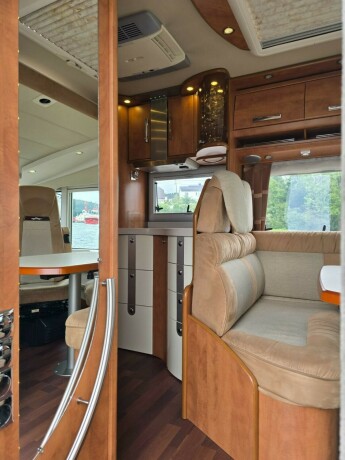 carthago-chic-c-line-i-50-diesel-2013-big-24