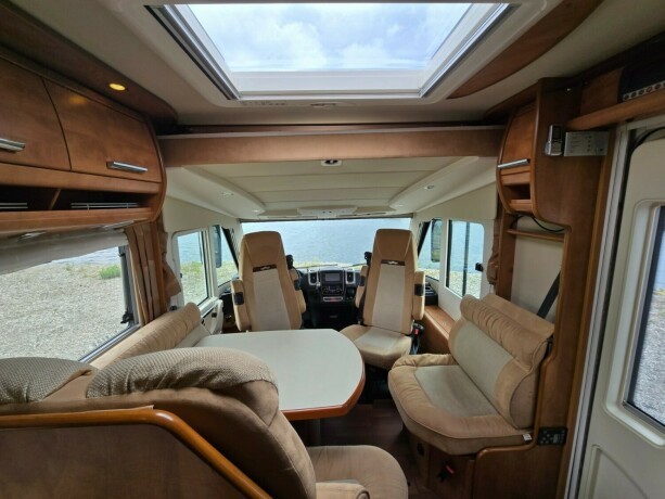 carthago-chic-c-line-i-50-diesel-2013-big-74