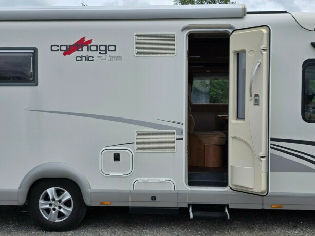 carthago-chic-c-line-i-50-diesel-2013-big-23
