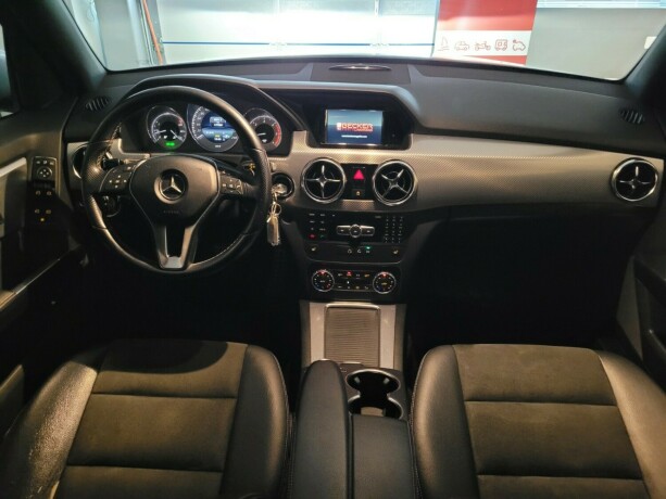 mercedes-benz-glk-diesel-2013-big-35