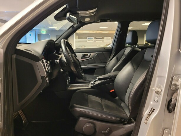 mercedes-benz-glk-diesel-2013-big-22